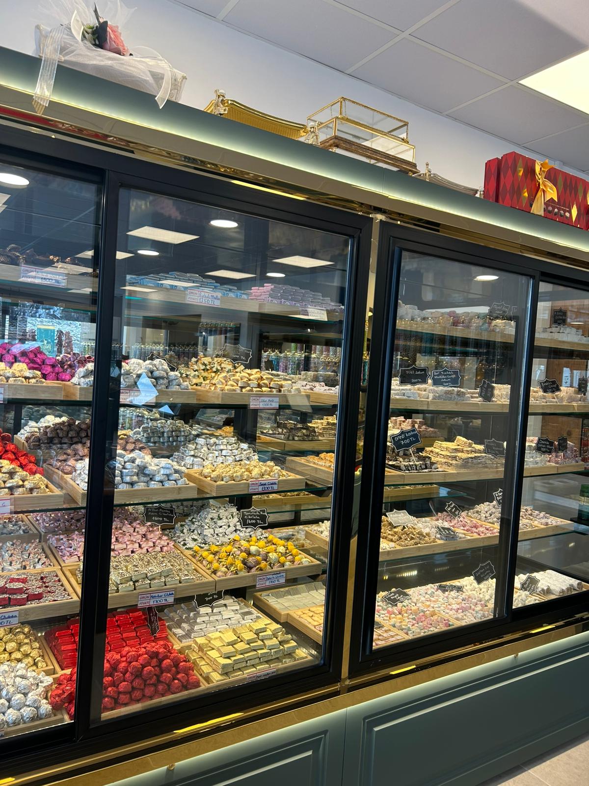 Parıltı Baharat Kuruyemiş 